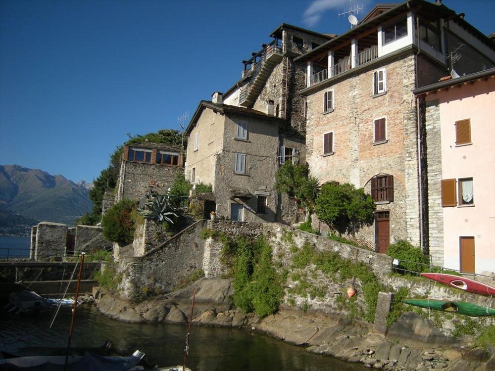 Lilli - Casa Sul Lago Dervio Bagian luar foto